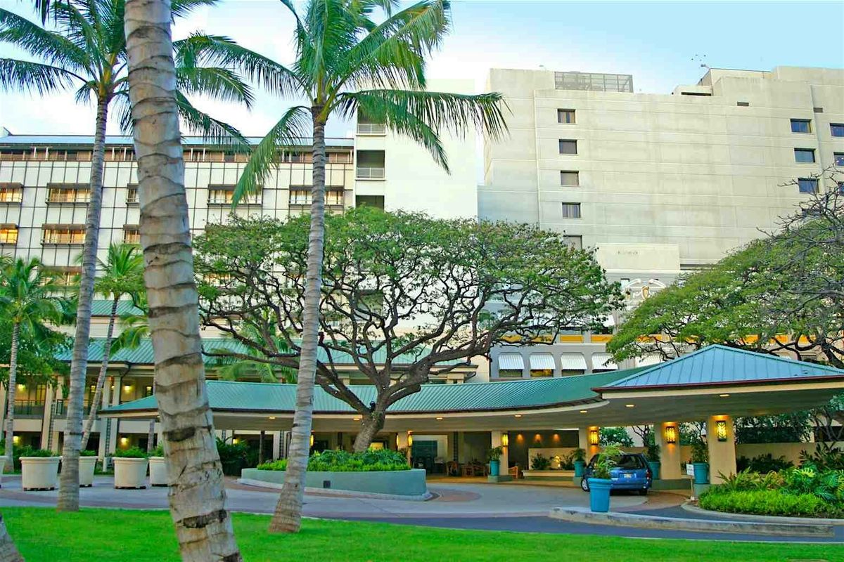 Honolulu Audio Tour: Royal Footsteps & Sacred Stories in Downtown