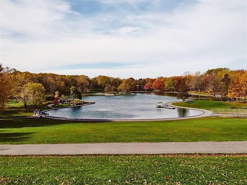 Montreal Downtown Scavenger Hunt: Roam the Heights: Mount Royal Park Quest