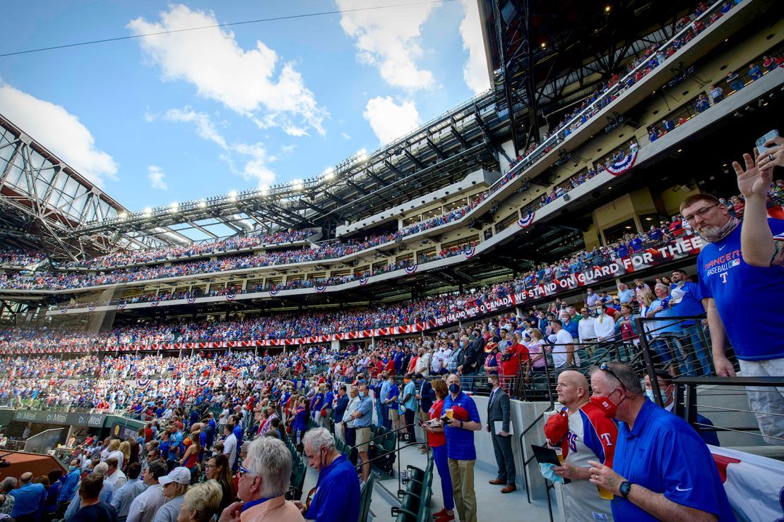 Parking Texas Rangers at Toronto Blue Jays