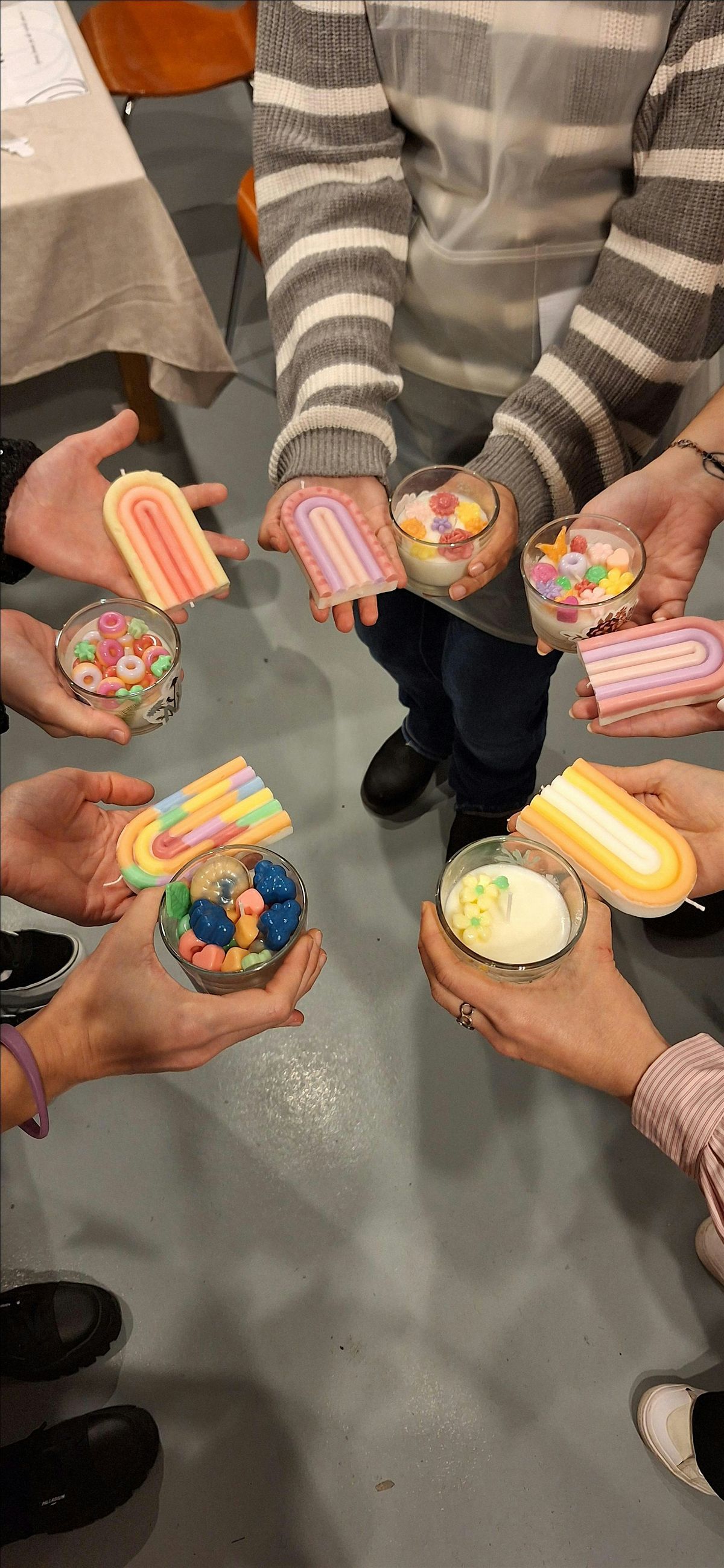 Candles & Wine - Creative Candle Workshop \/ Velas & Vino - Taller Velas