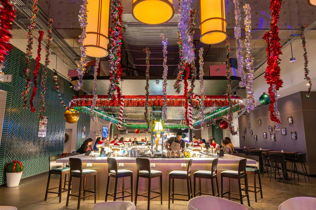 Jingle & Mingle Christmas Pop Up