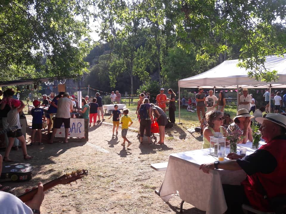 PONT CAFF' EN FETE: MARCHE DES SAVOIRS FAIRE