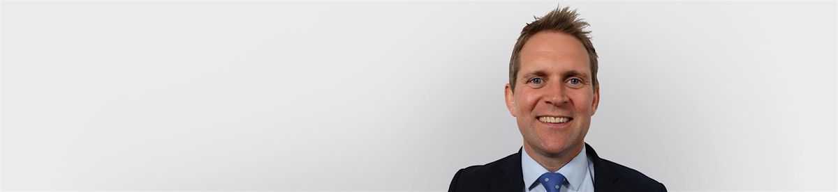 Free mini consults with Consultant Orthopaedic Surgeon, Mr Charlie Talbot