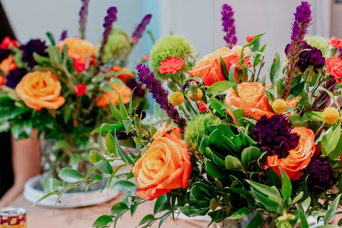 Autumn Blooms: A Cozy Floral Workshop