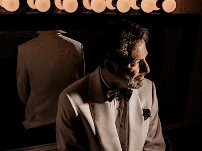 John Pizzarelli Swinging into the Holidays and More
