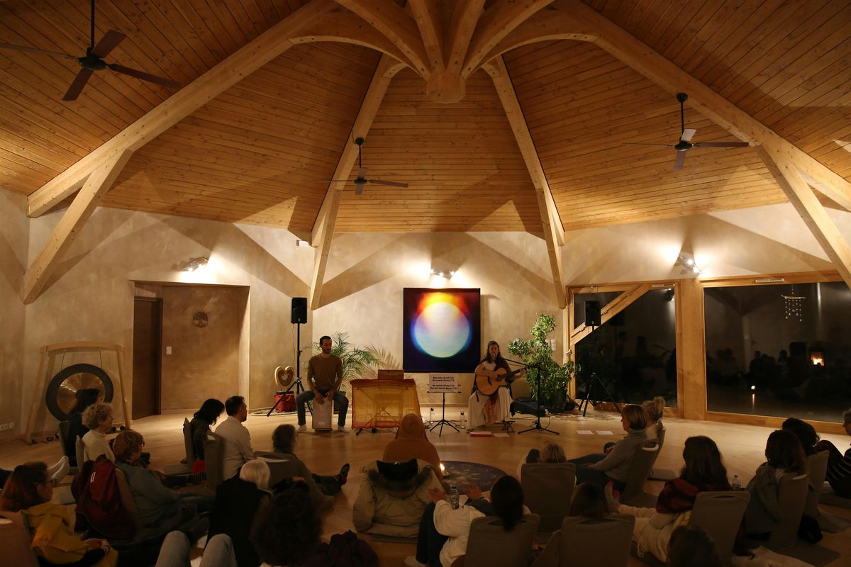 Chant de Mantra (Bhajan \/ Kirtan)
