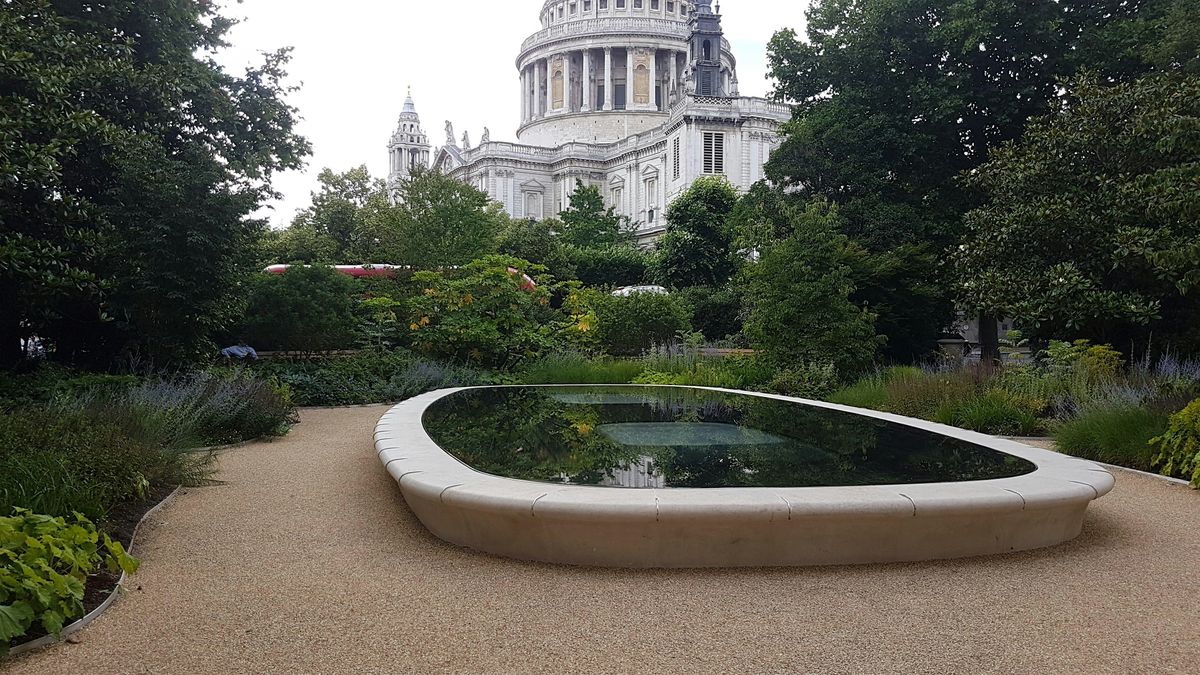SECRET GARDENS: Oasis around a Cathedral