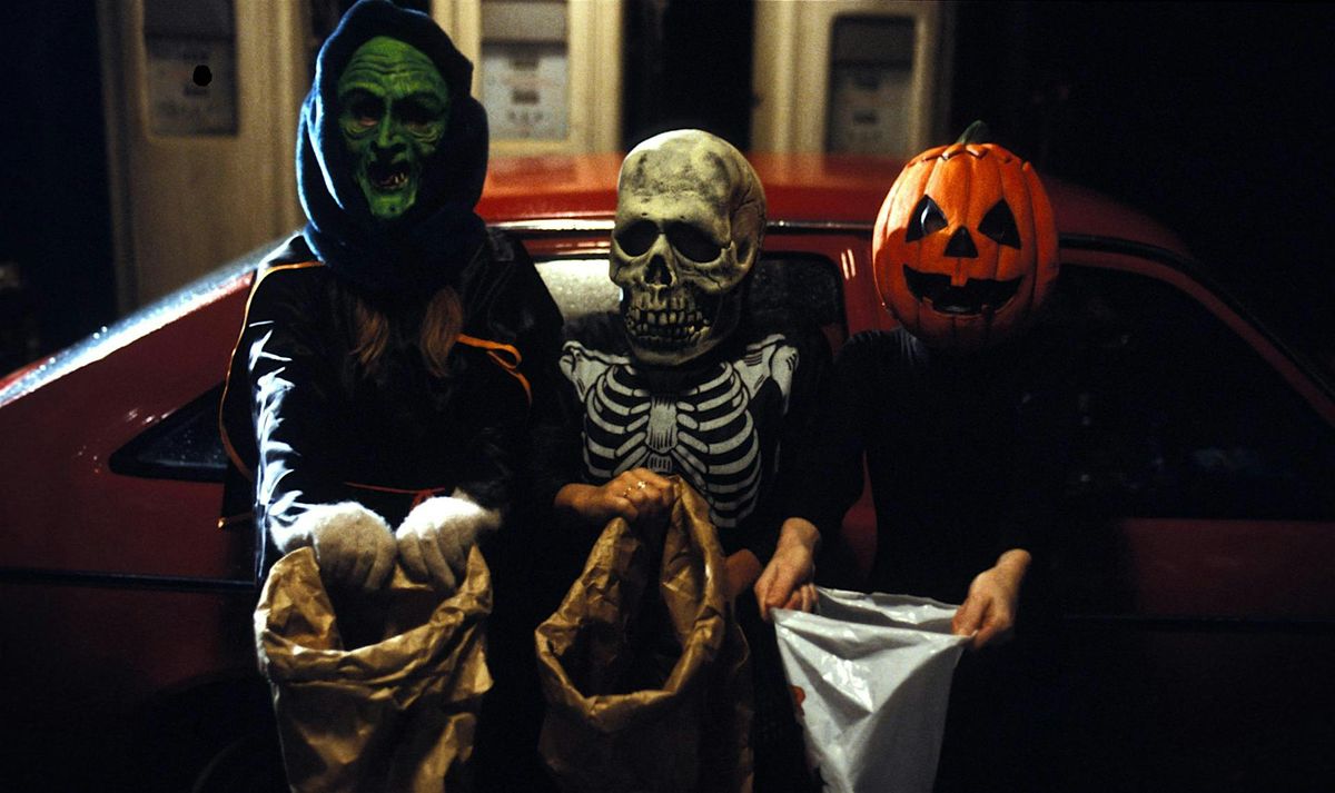 HALLOWEEN III: SEASON OF THE WITCH on the Big Screen! (Mon Oct 27- 7:30pm)