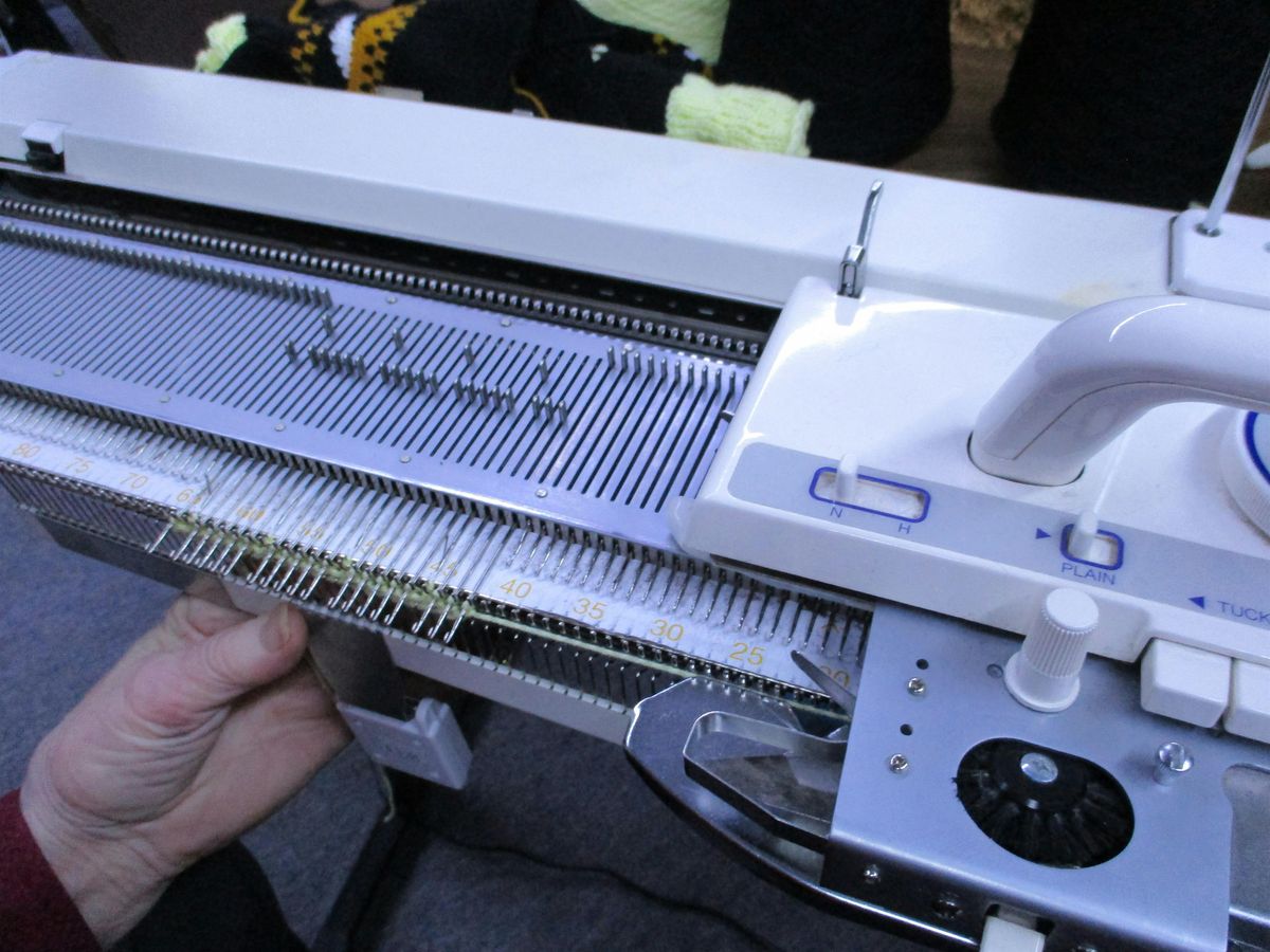 SEPTEMBER SEMINAR for MACHINE KNITTERS 2025 | Rocking Horse Farm, St ...