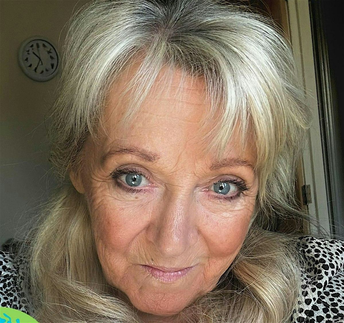 Glenda the Psychic Medium evening