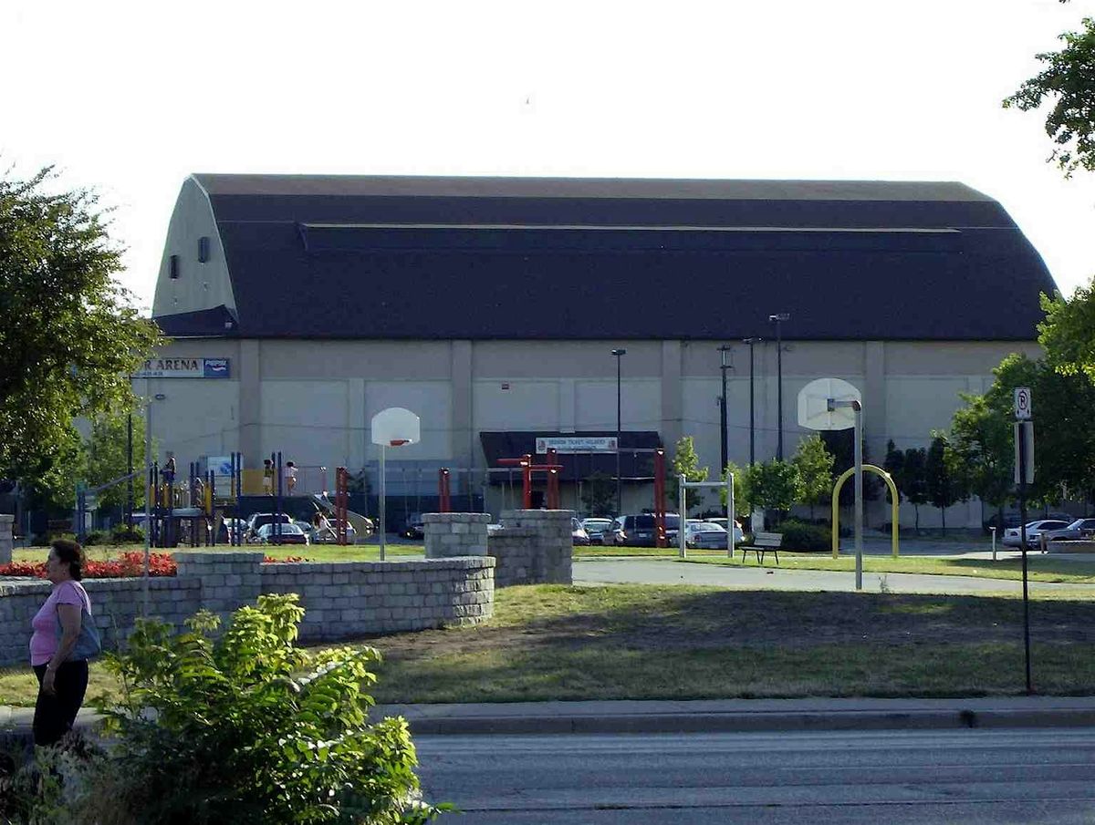 Windsor Audio Tour: Echoes, Legends & Landmarks of City Centre