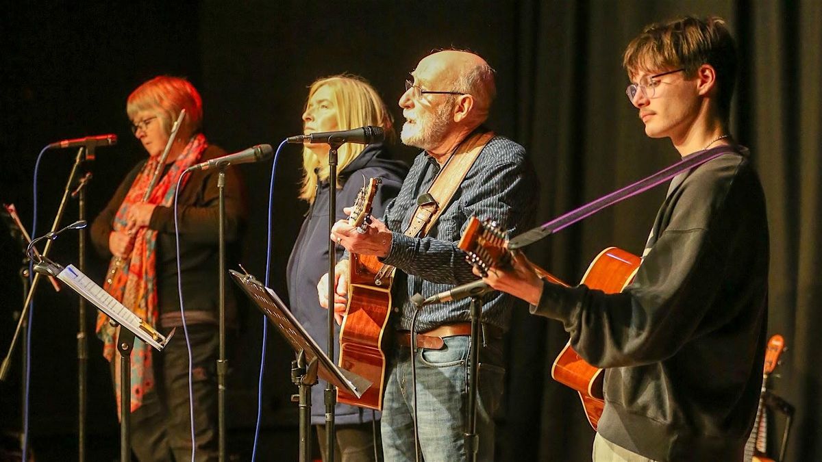 'Picture This' present a Fundraiser at Salford Loaves and Fishes.