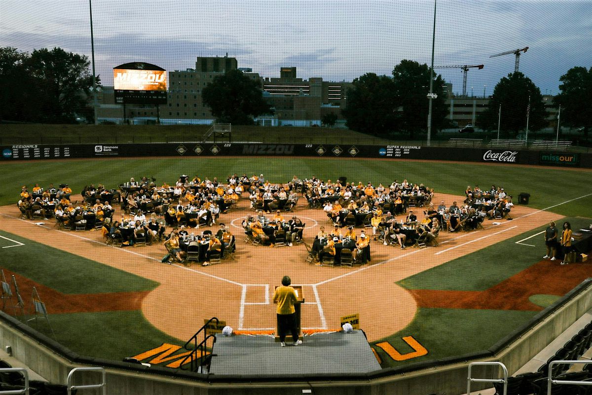 Mizzou Softball 2025 Dinner on The Diamond