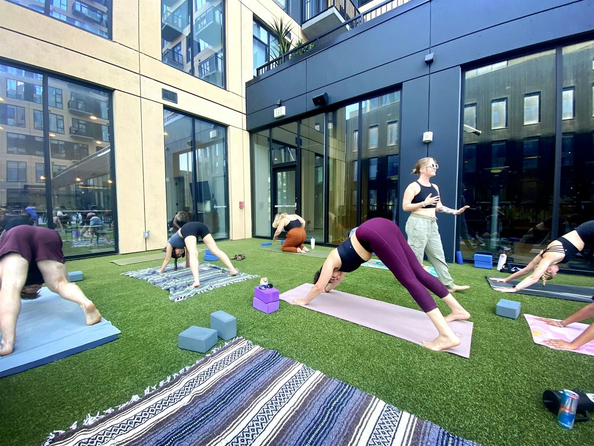 Saturday Mindful Flow \u2728 "Pay-As-You-Can" Community Yoga\u2728