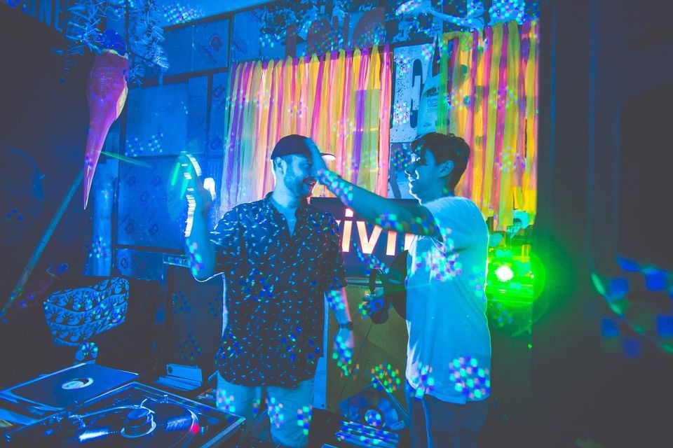 Jorjhar Man & Simon Scullion // Bread and Roses The Bread and Roses