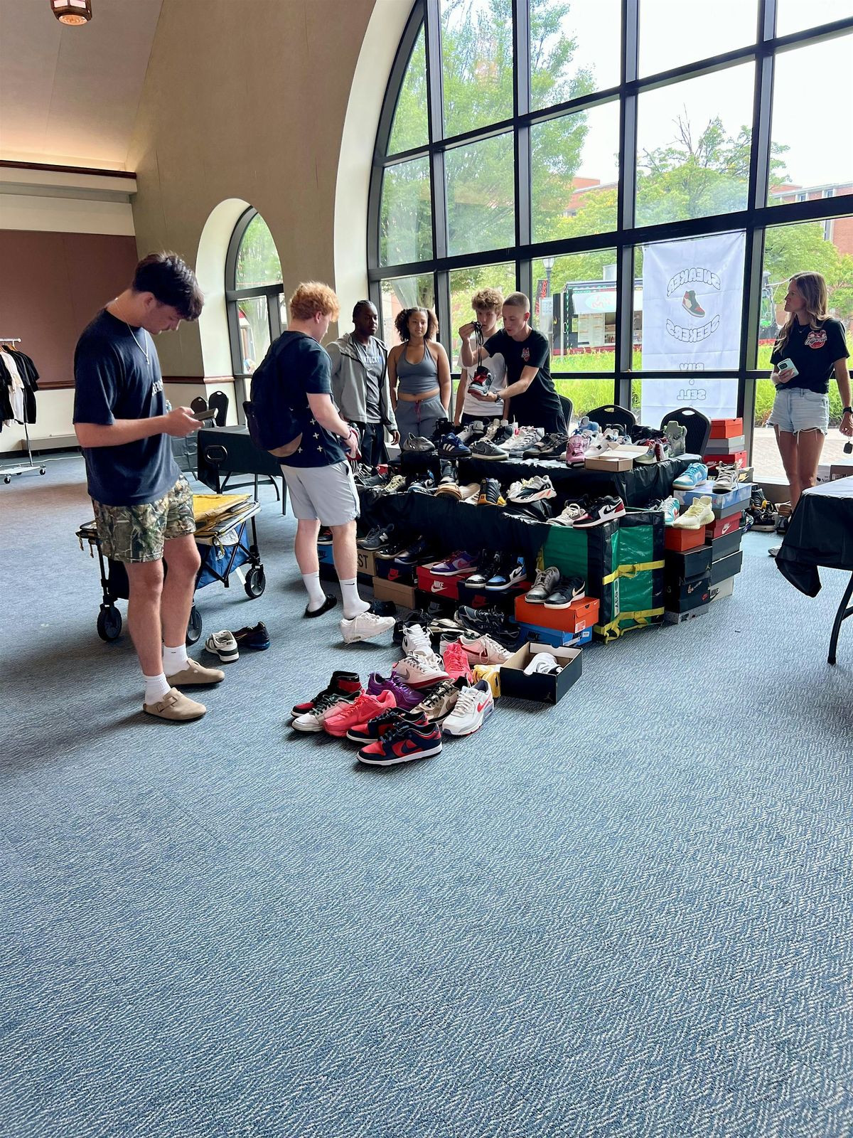 Sneaker Seekers