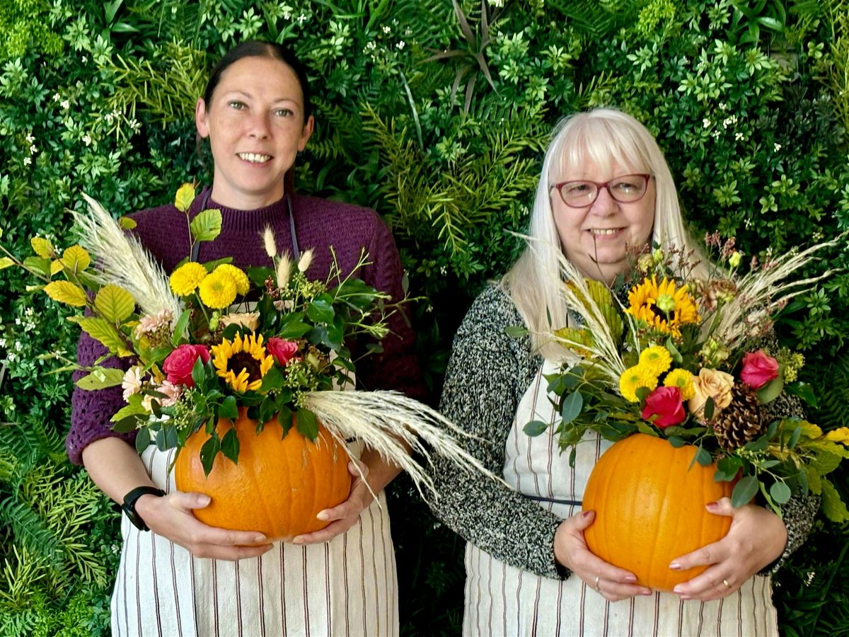 Pumpkin floristry workshop