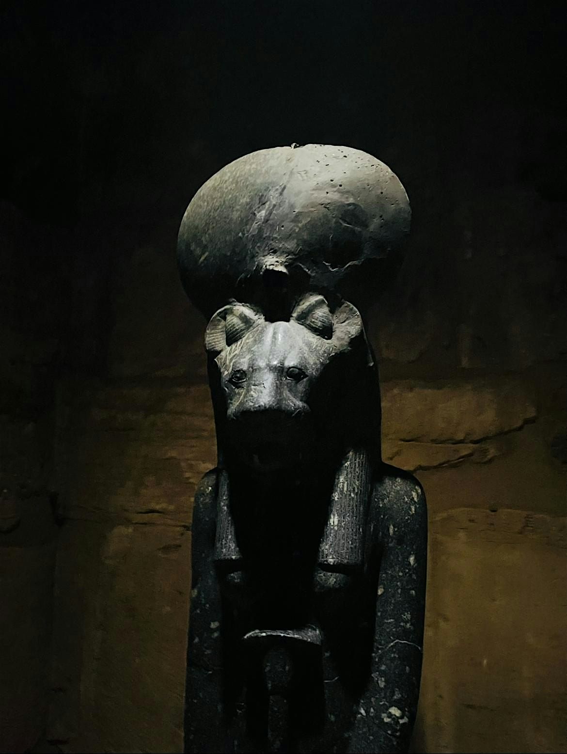 Sekhmet and Isis day retreats in Glastonbury