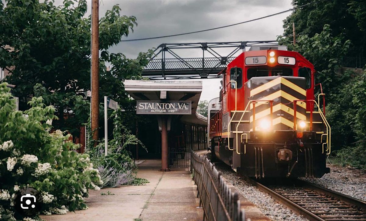 Fall Foliage Train Ride - Lunch & Bus Trip