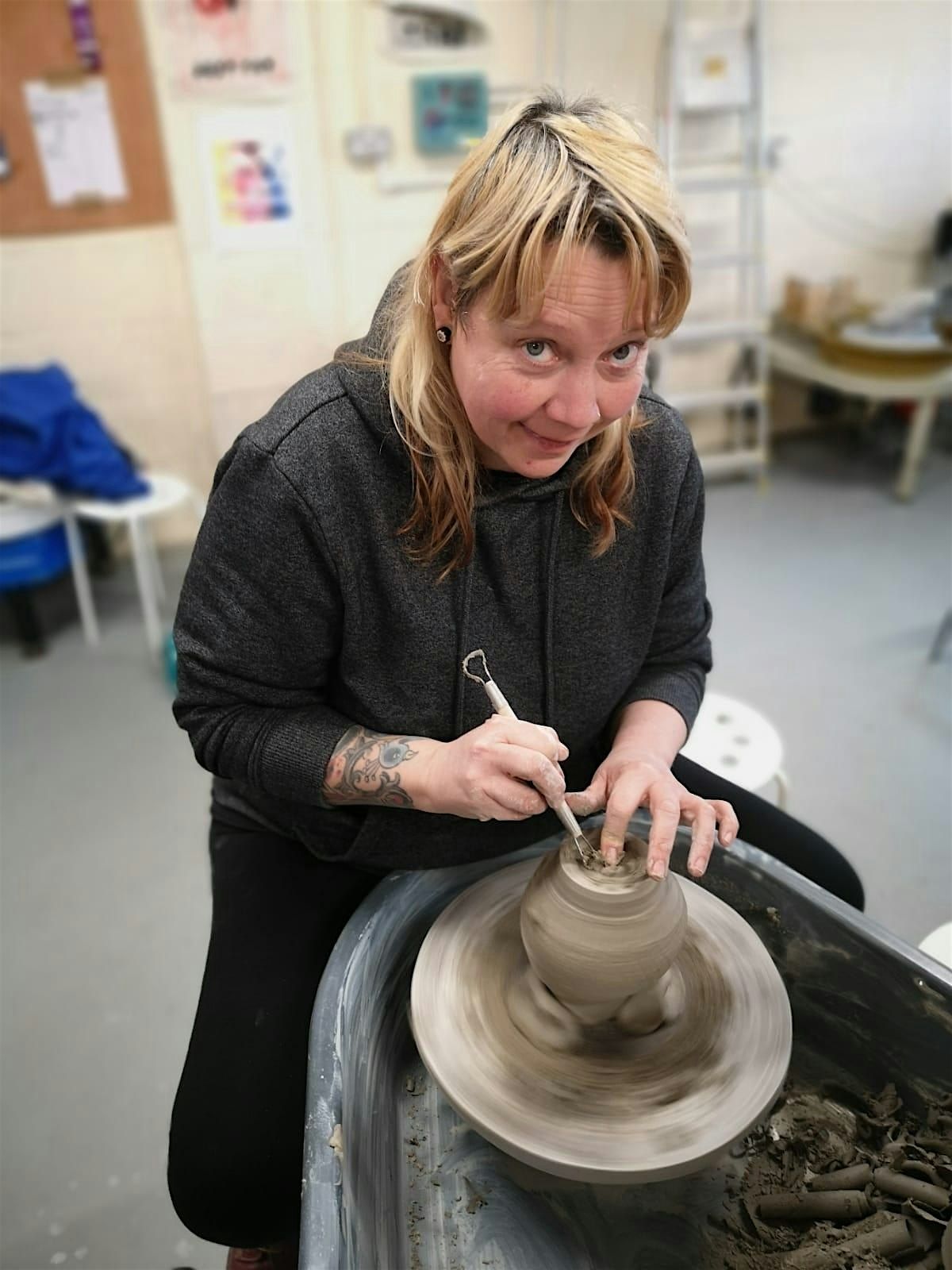 6 week Monday afternoon beginners pottery course
