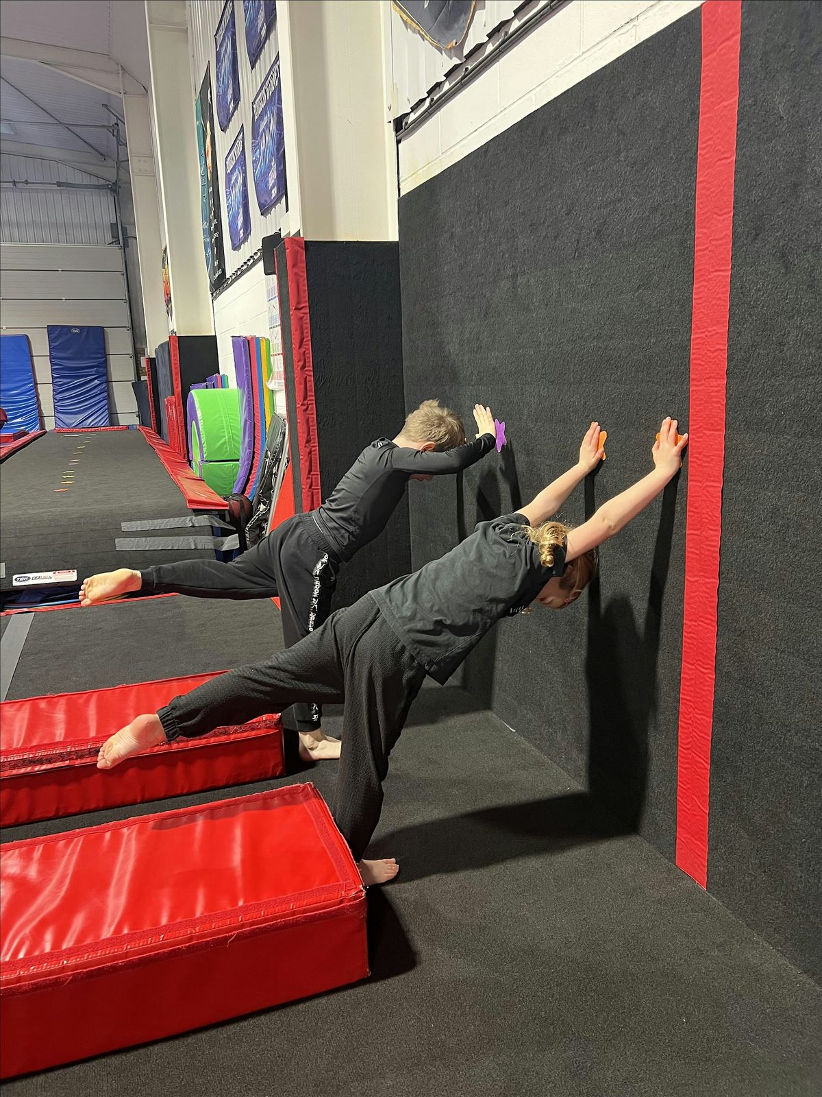 Cartwheels & Walkovers Workshop , Saturday 6th December, 2:30pm-4:00pm