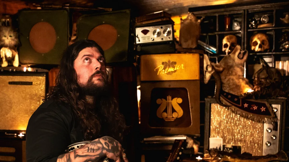 Amigo the Devil in Troutdale