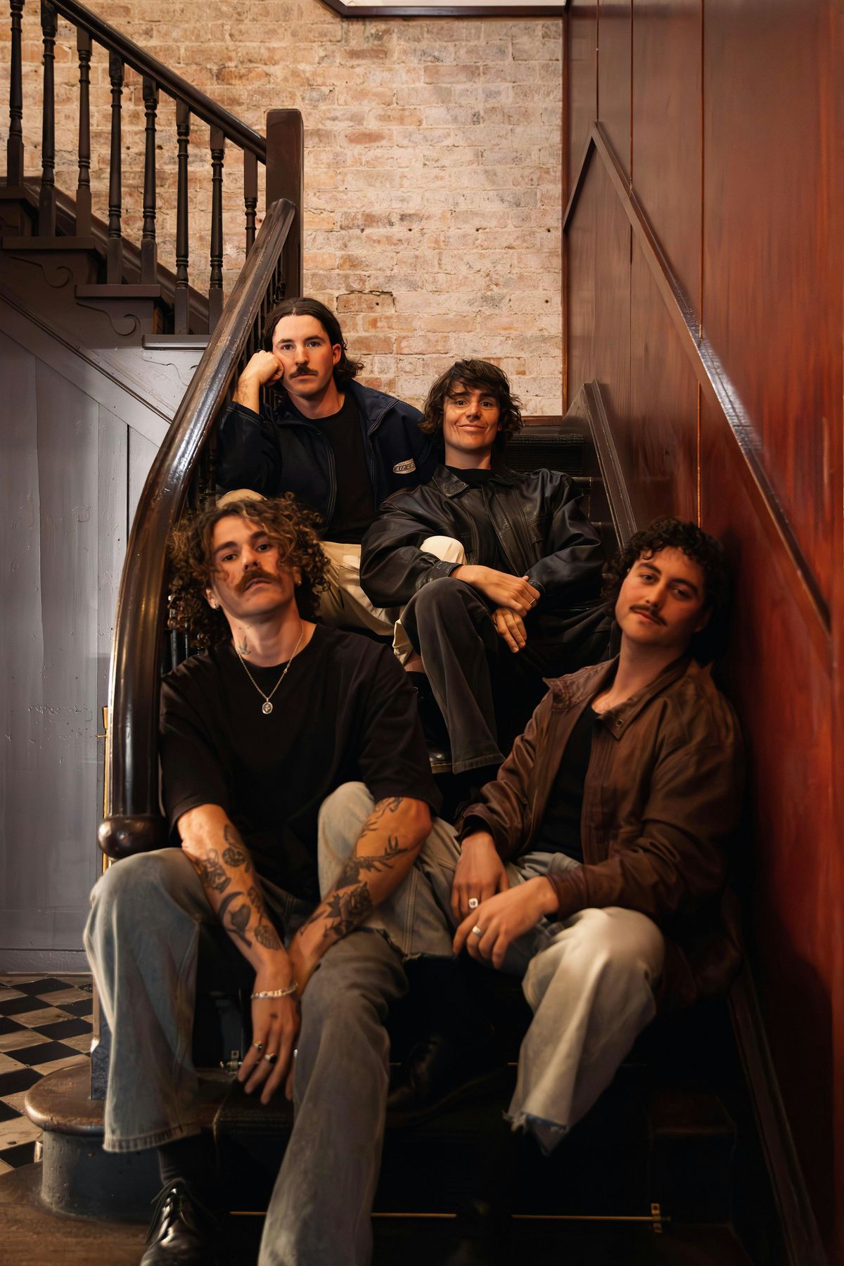 Cheeky Leash \u2018Falling\u2019 Regional Tour - Live in Little Alberts
