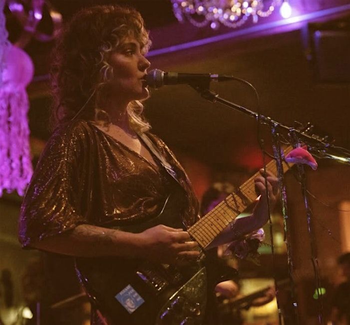 Lady Pills at eyedrum
