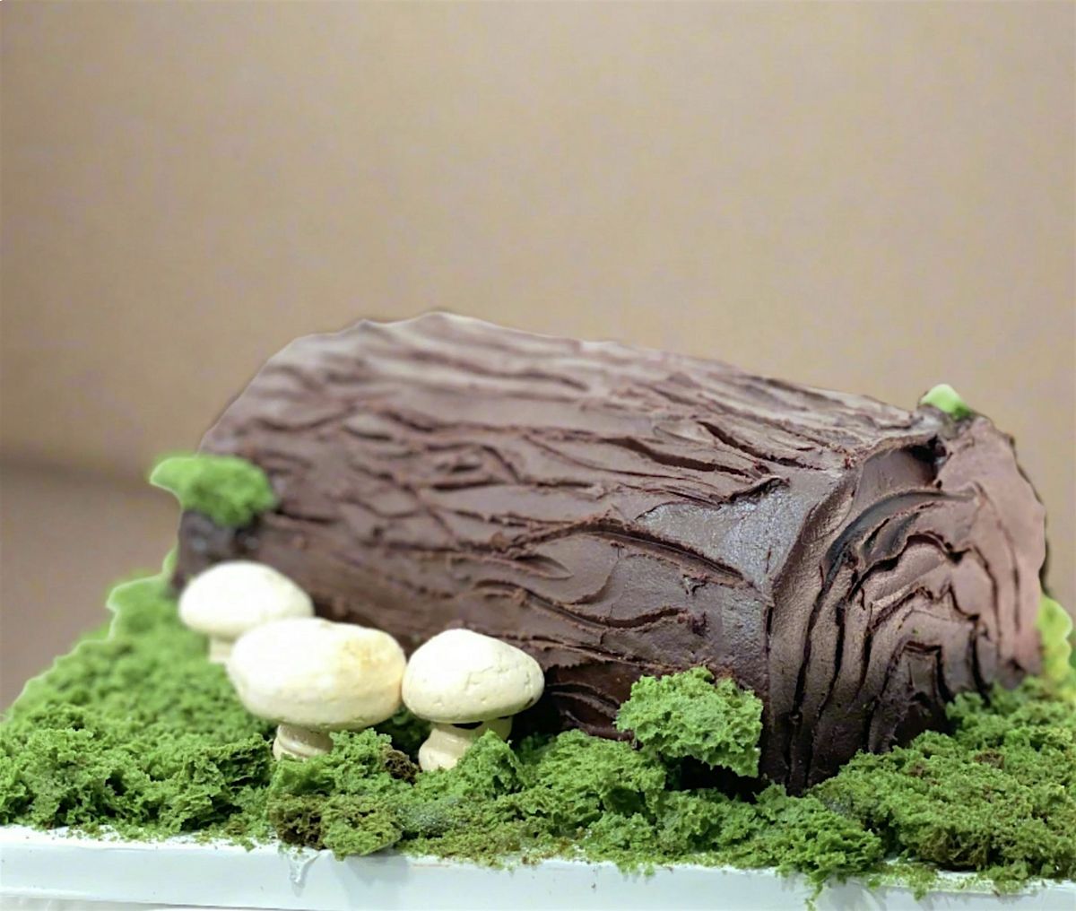 Bake & Sip B\u00fbche de No\u00ebl - Yule Log Cake