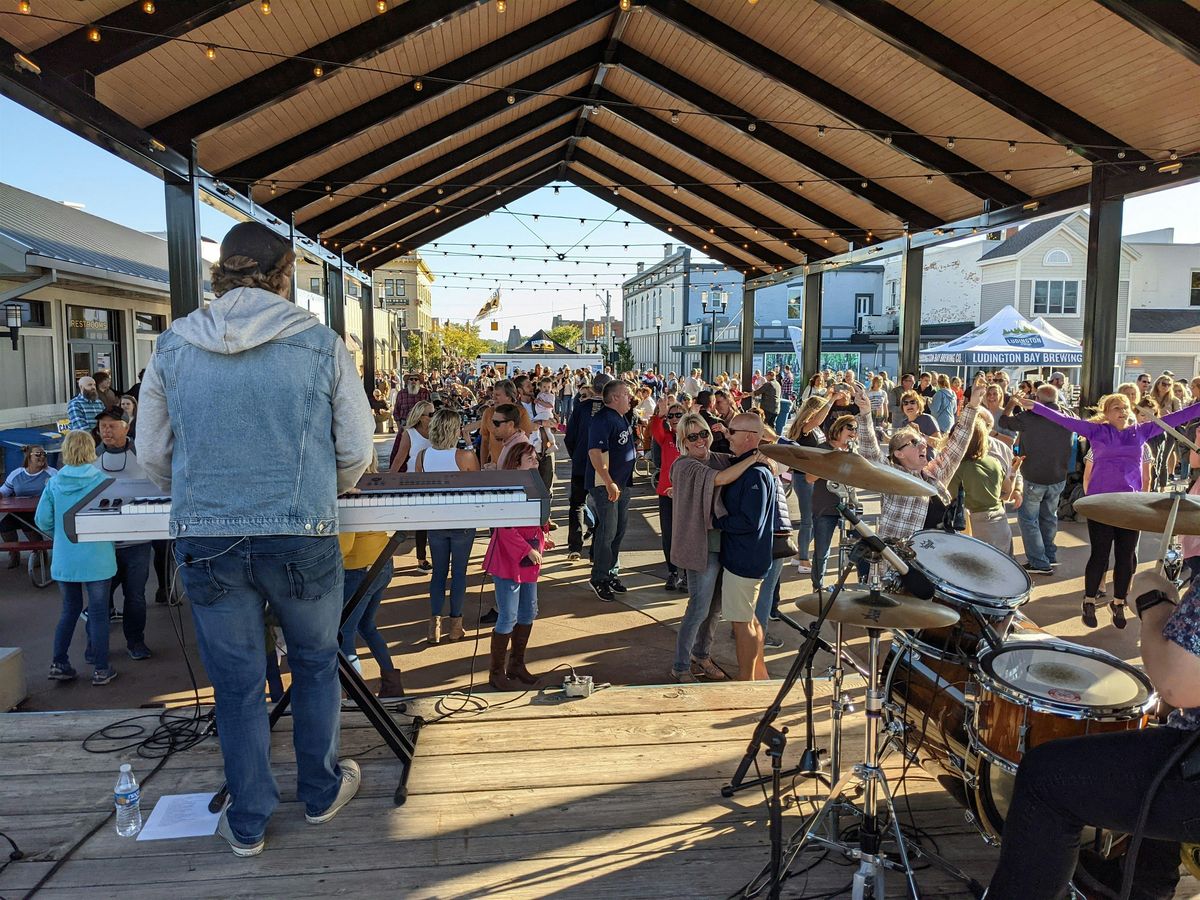 Ludington Lumber Days Beer Garden