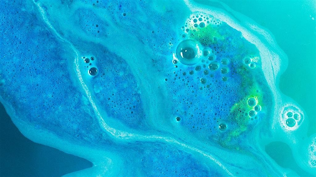 Make your own Rocket Science Bath Bomb!