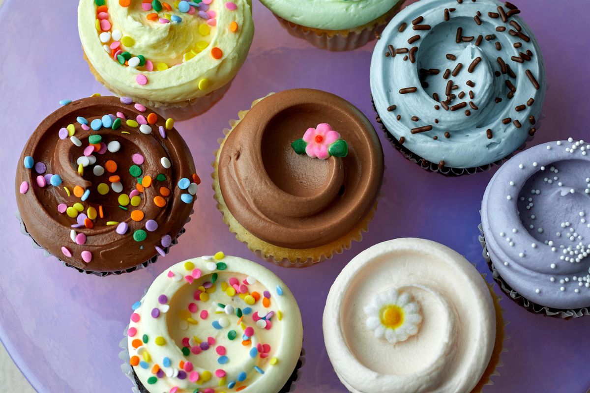 Copy of Magnolia Bakery - Cupcake Decorating Class (LA)
