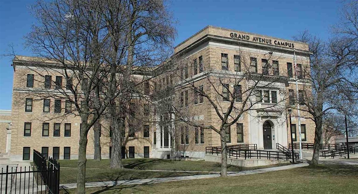 Milwaukee Audio Tour: Crossroads of Legends and Landmarks