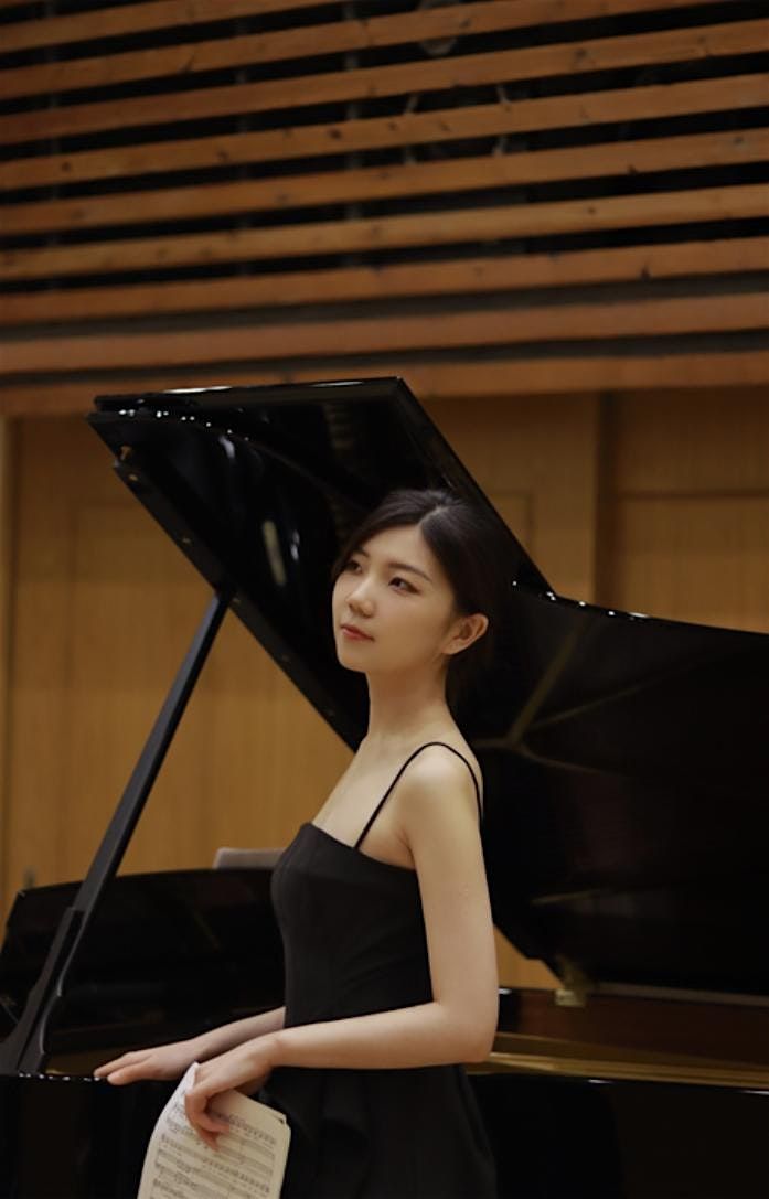 Yiwei Deng, piano
