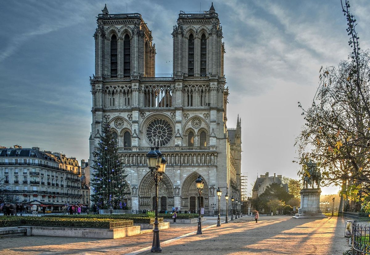Le catholicisme a-t-il encore de l\u2019avenir en France ?
