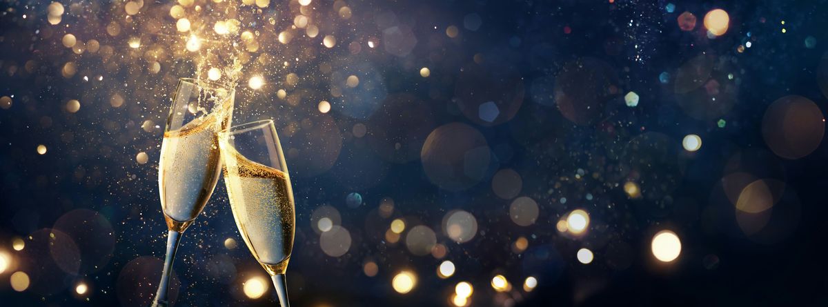 Complimentary Wine Sampling @ Joliet | Holiday Wine Sampling