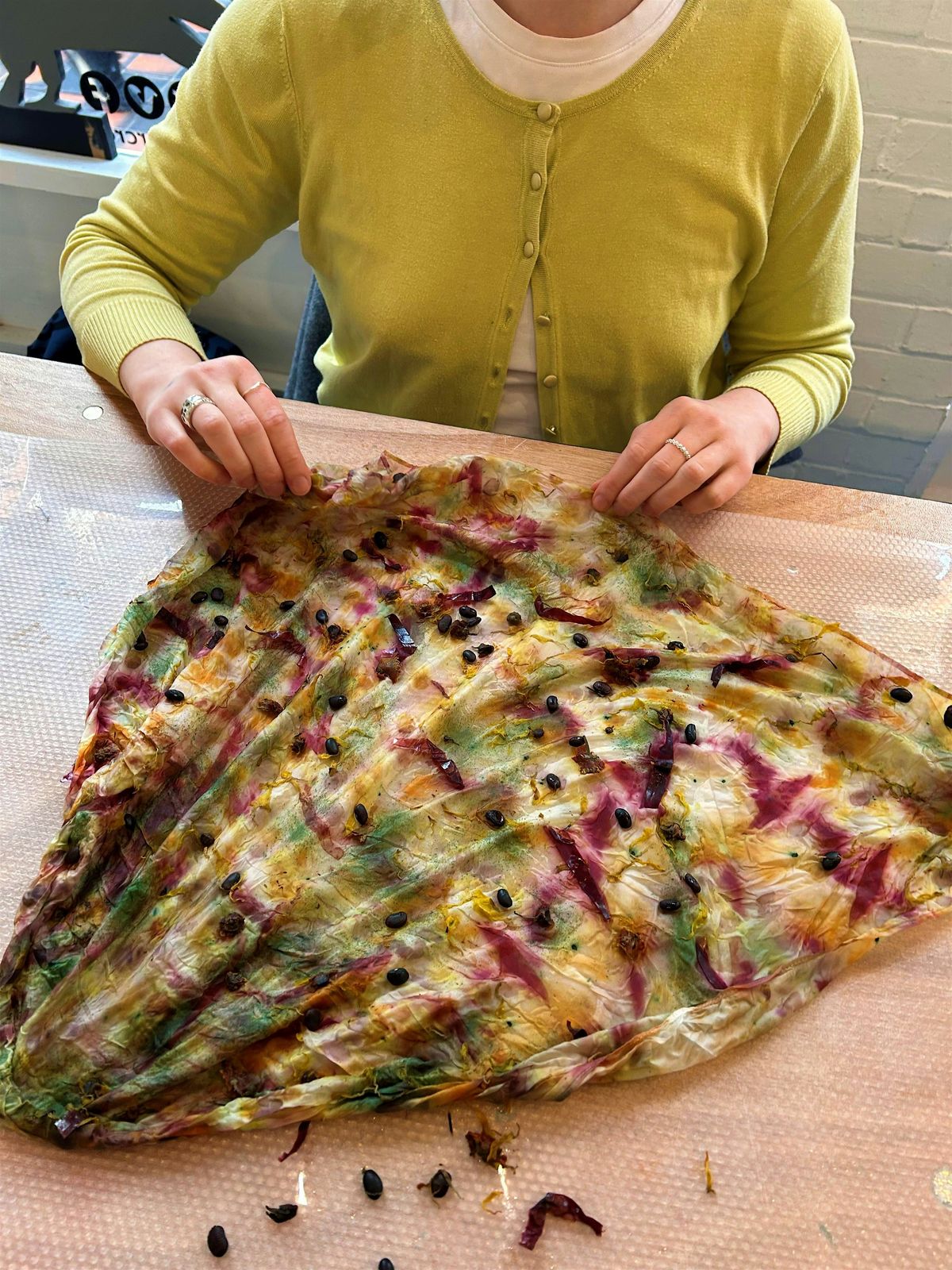 Botanical dyed Silk Scarf Workshop