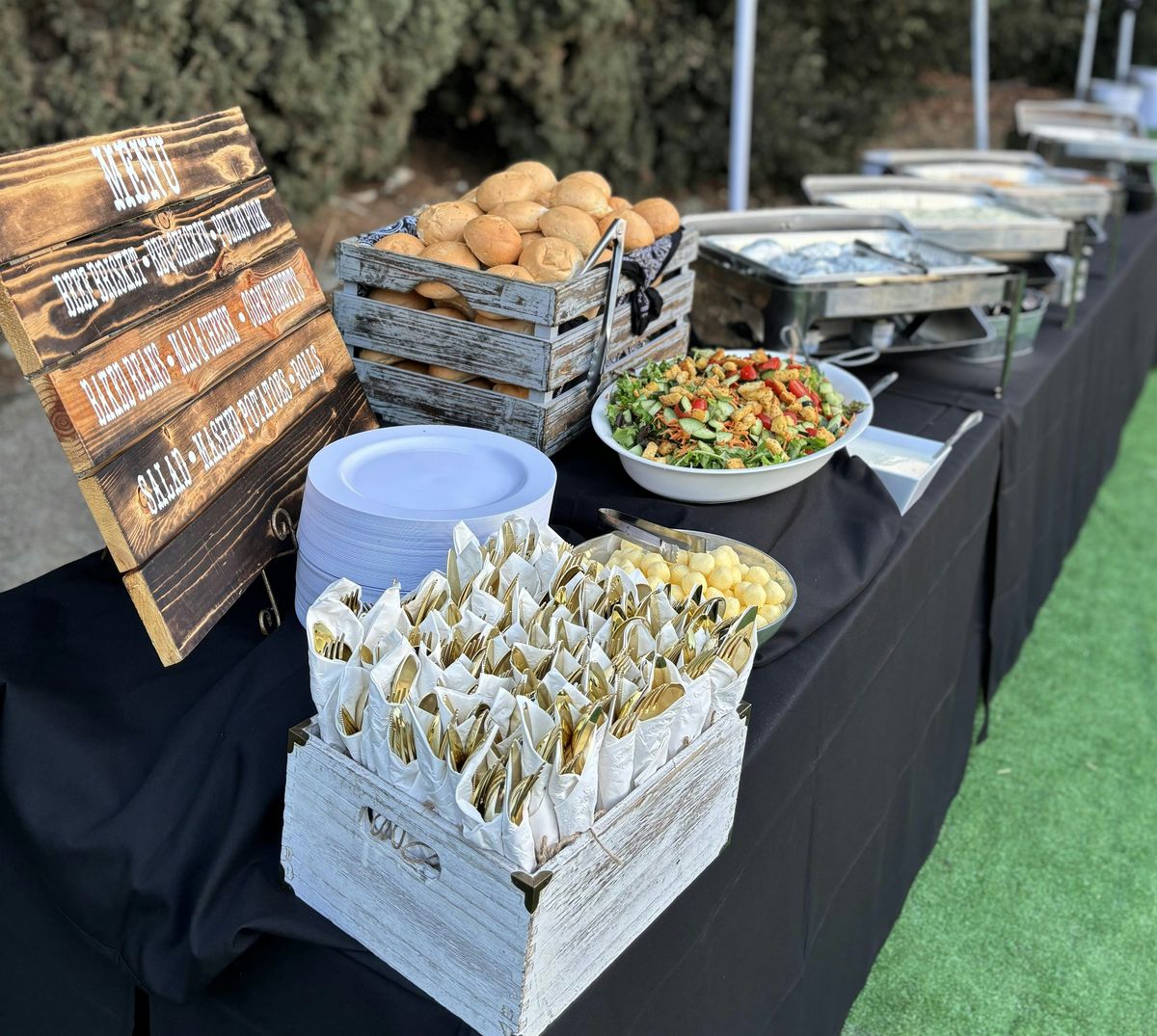 Wedding Food and Dessert Tasting Event by: Paw Paw's BBQ