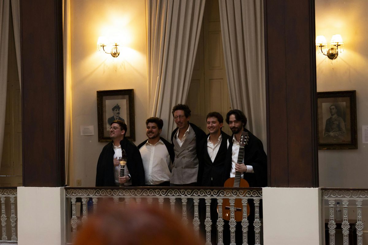 Porto: Live Fado Concert Coimbra Style (Students and Serenade Fado)