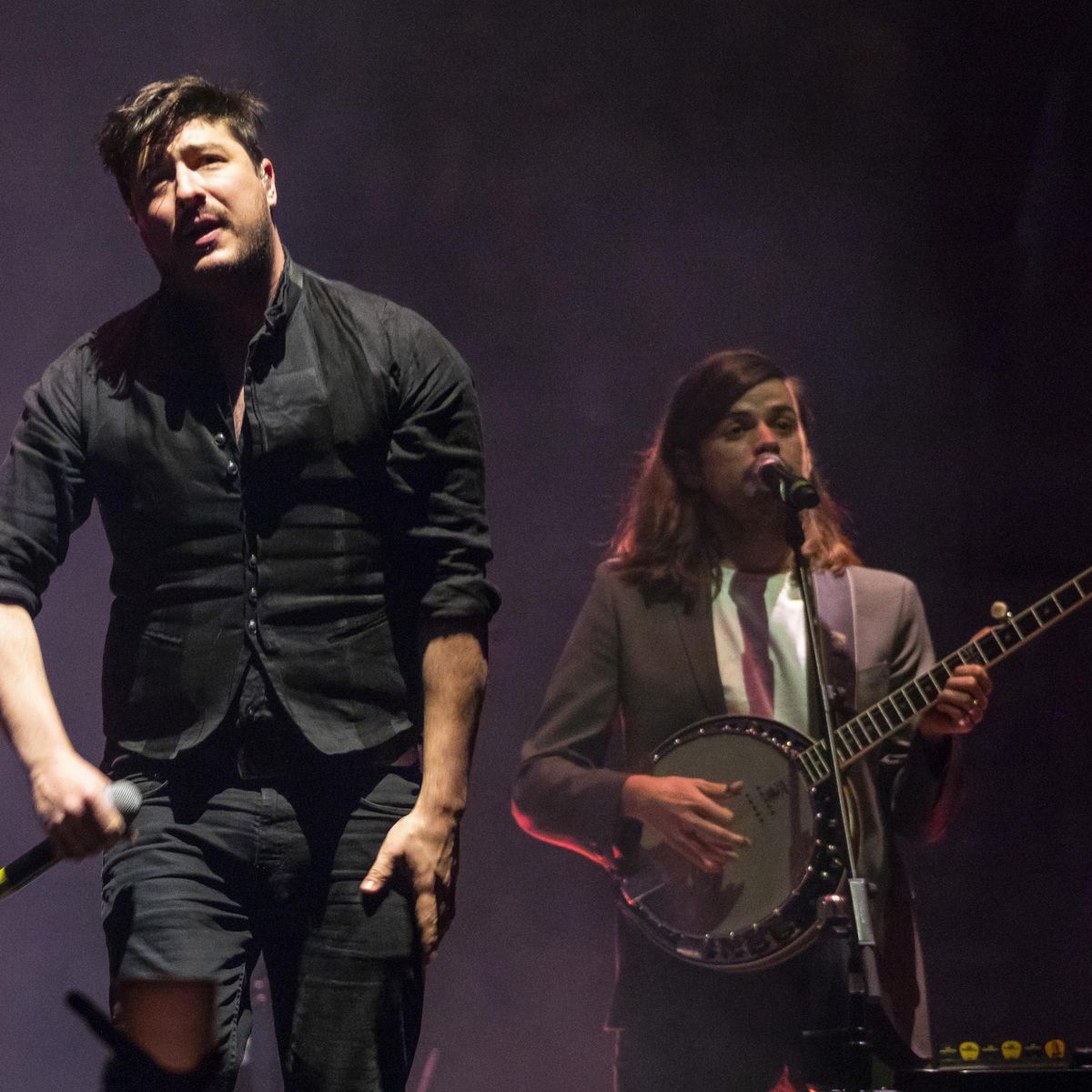 Mumford & Sons with Medium Build