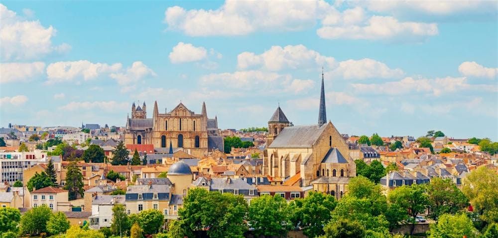 Adventurous Scavenger Hunt - Poitiers Scavenger Hunt