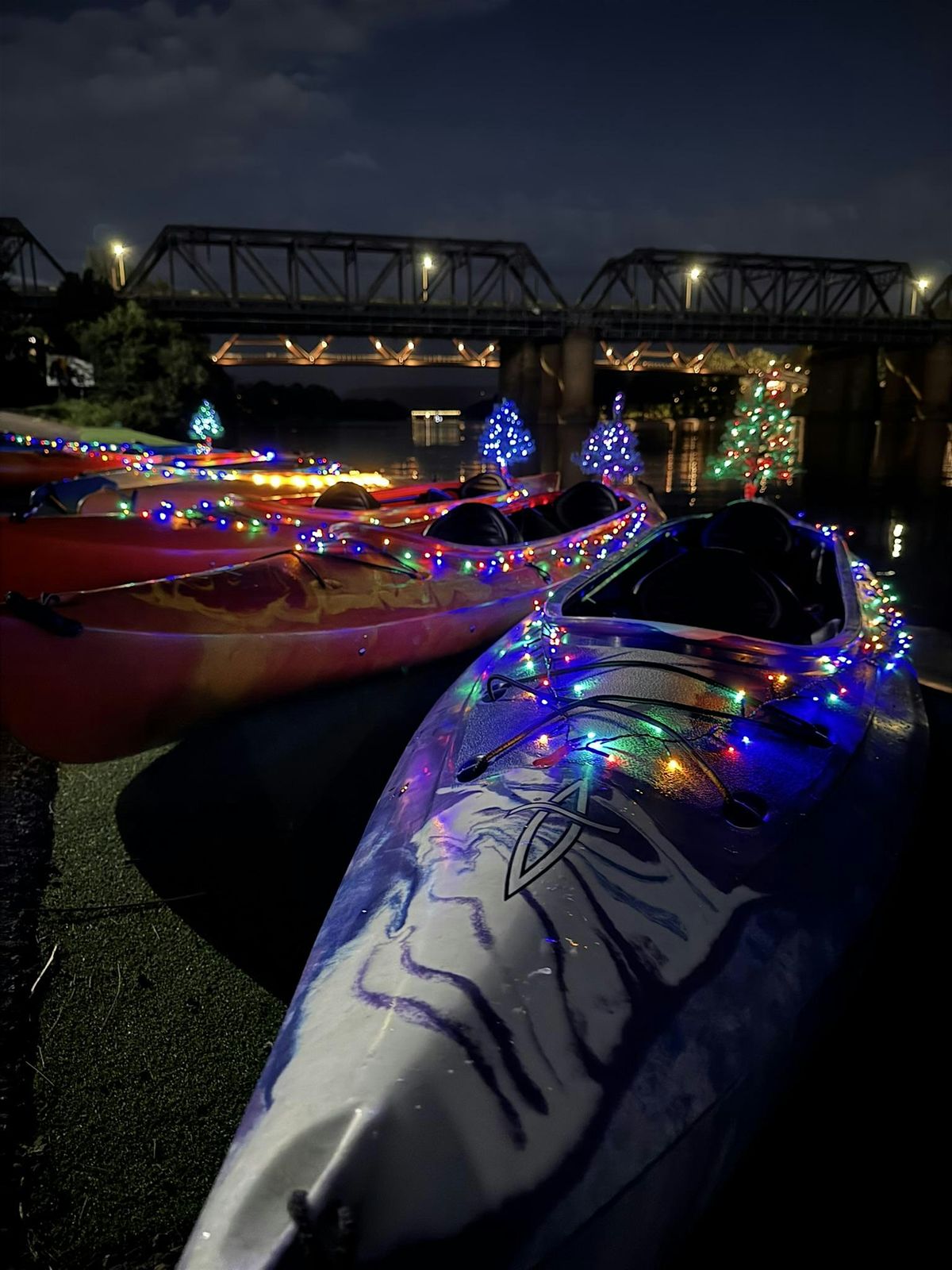 A Festive Evening on the Water!