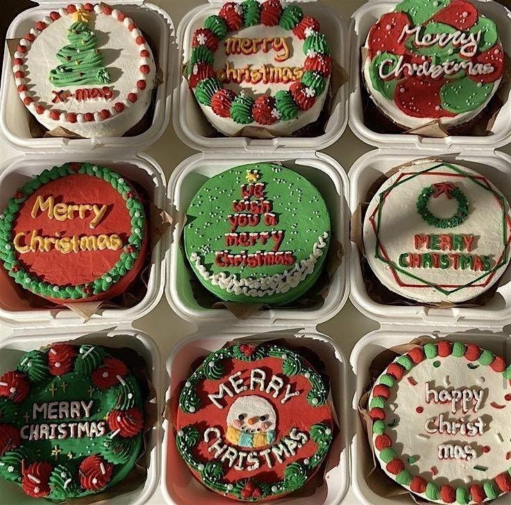 Christmas  Cake Decorating with Beth Bakes