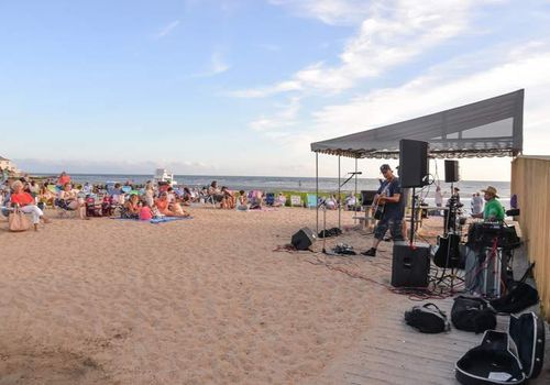 Old Saybrook Summer Concert Series with Nightshift