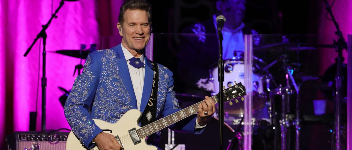 Chris Isaak