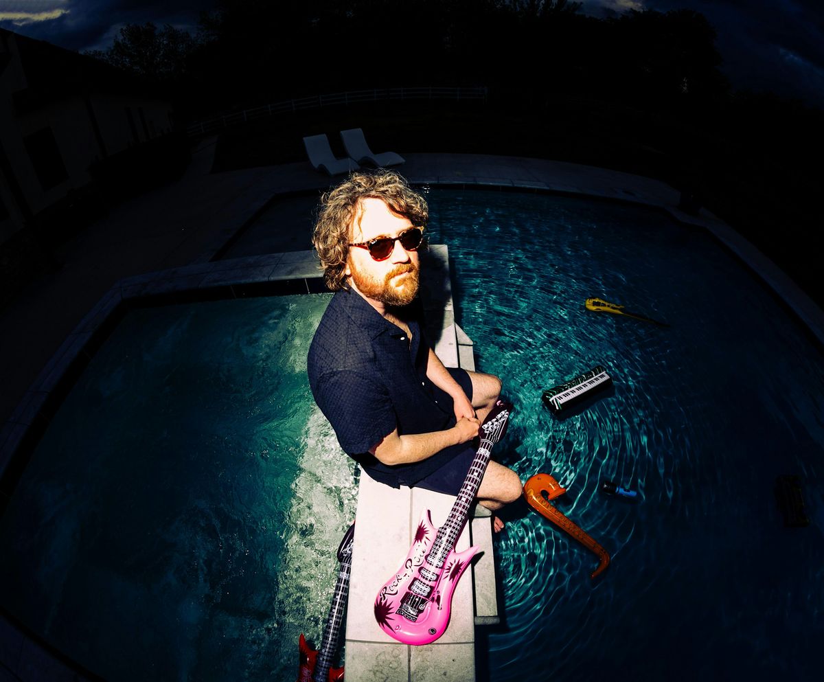 Chris Combs , Duo Cataclysma, and more: Improvised Ambiance in the Lounge