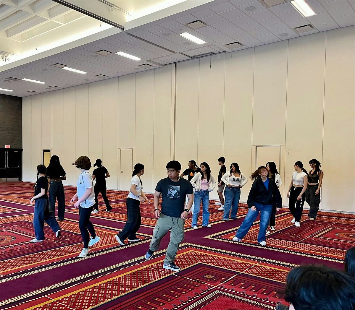 International Dance Pop Up