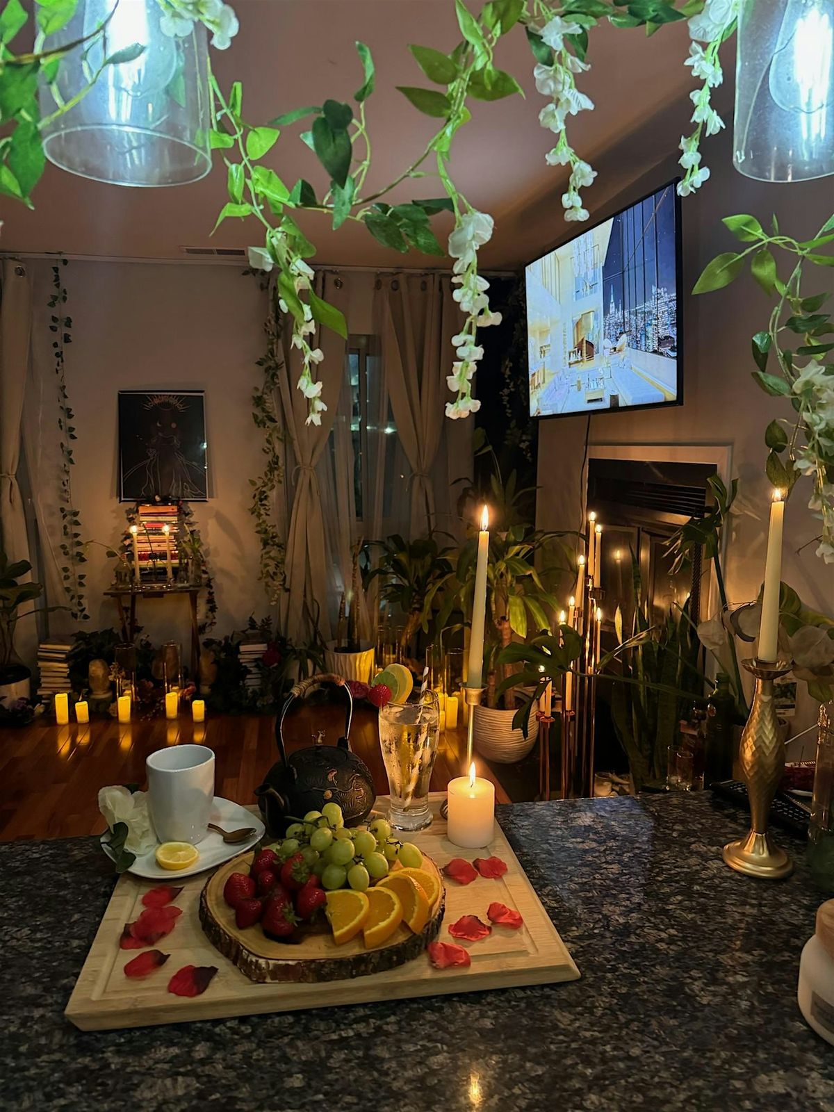 Late Night Tea House