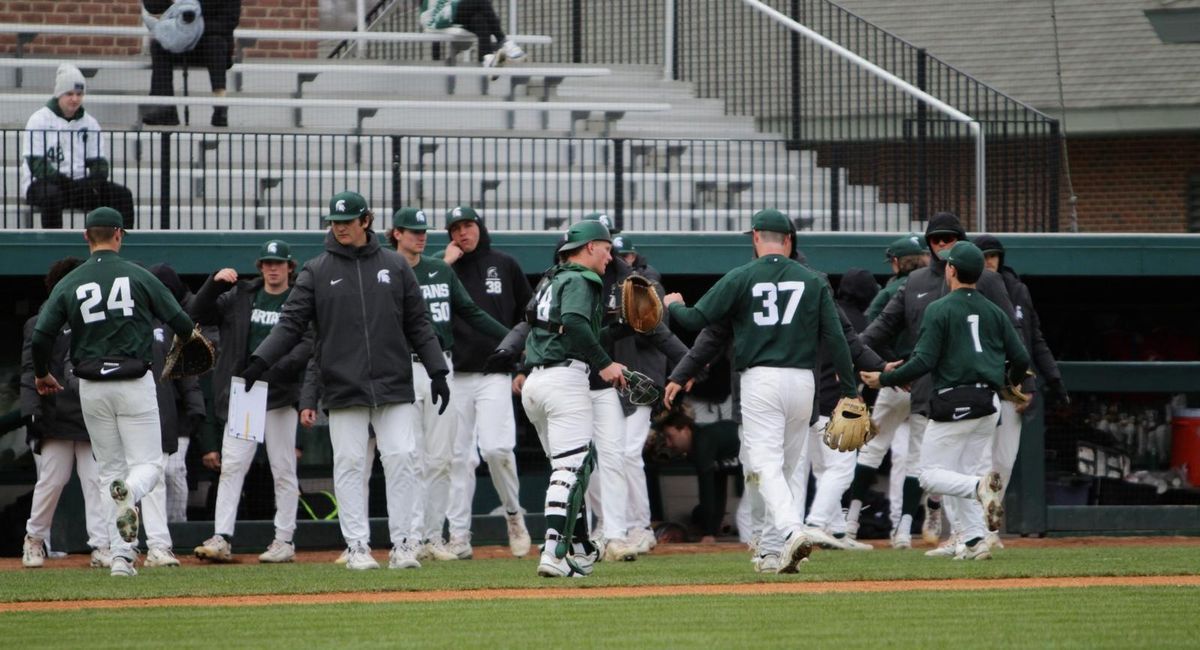 Parking Illinois Tech Scarlet Hawks at Indiana State Sycamores Mens Basketball