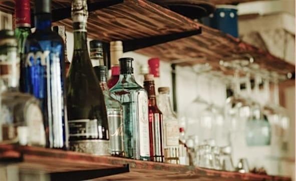 The Menopause Mingle - Connecting, Laughing & Thriving through Menopause!